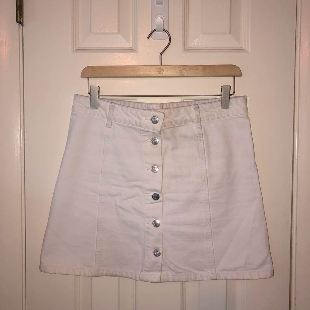 Forever 21 White Skirt